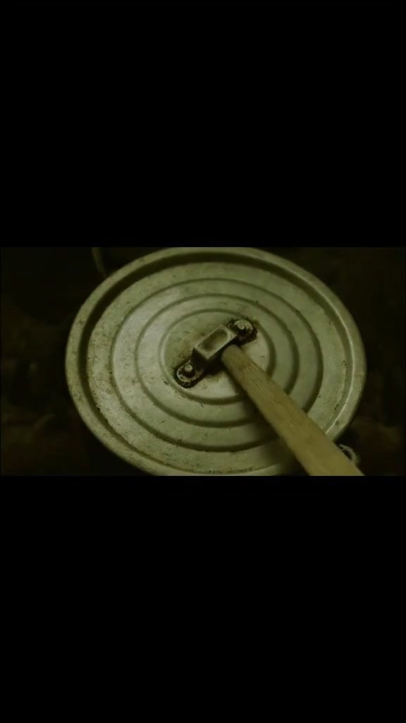 Ảnh minh họa cho Radio văn học: "Quê hương miền ký ức" 🌱  Video: Color of memory   Giọng đọc: Thầy Linh Key